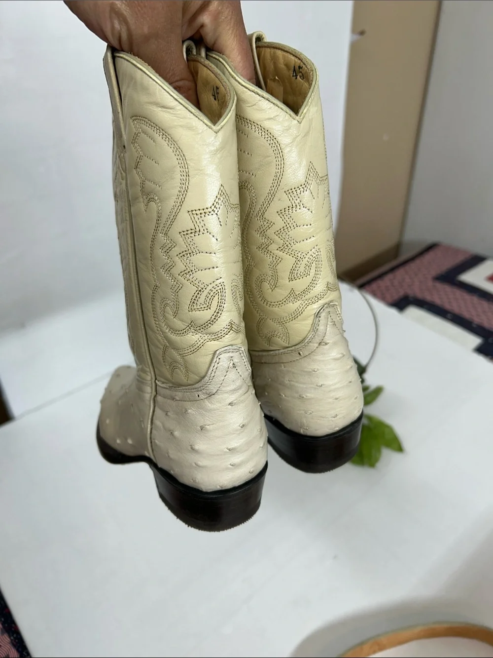 Kids  set Cream Western Ankle Boots with Pointed Toe